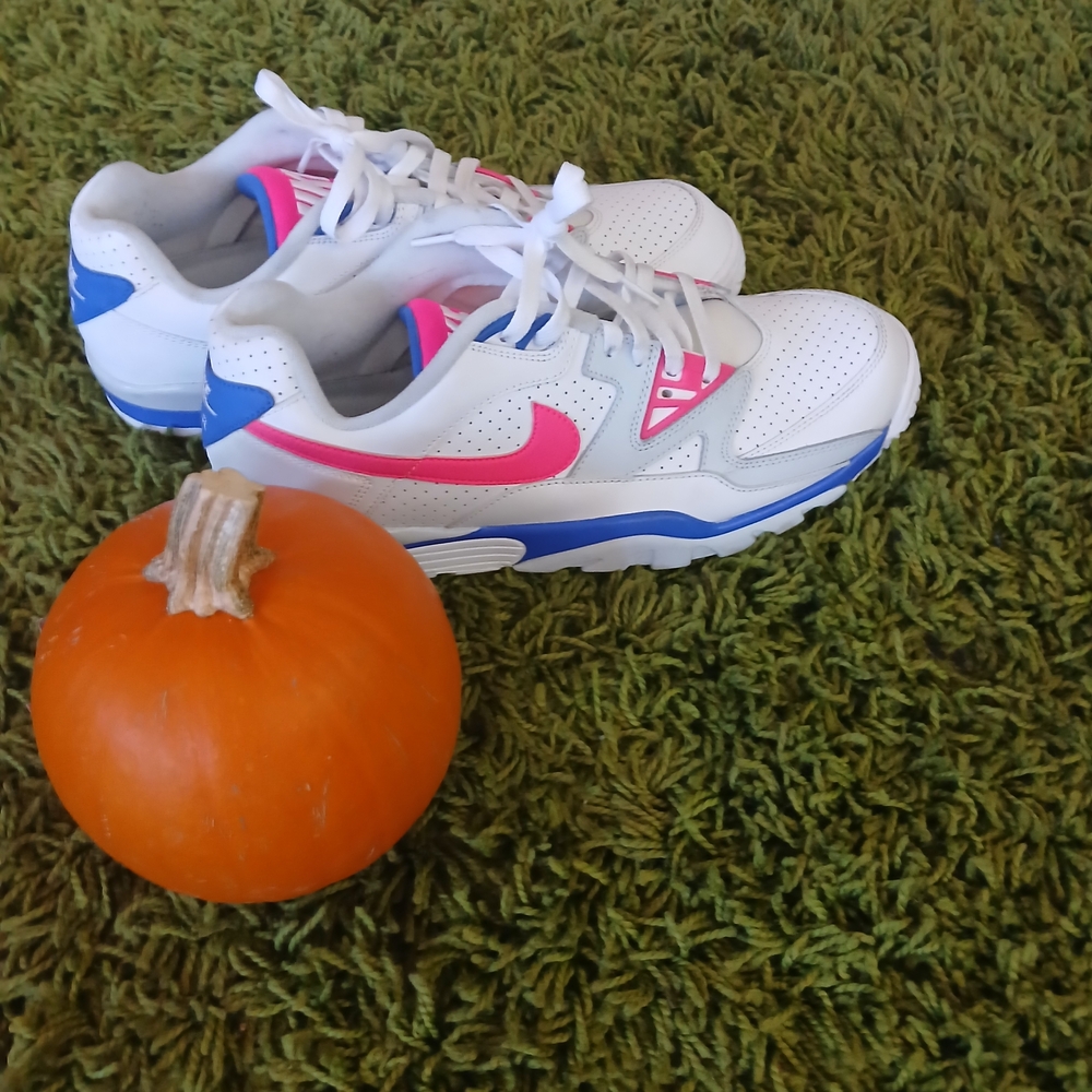 Nike Men's White Sneakers with Pink and Blue Accents